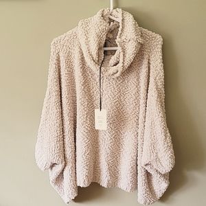 Small Hippie Rose 🌹 3/4 sleeve ish top